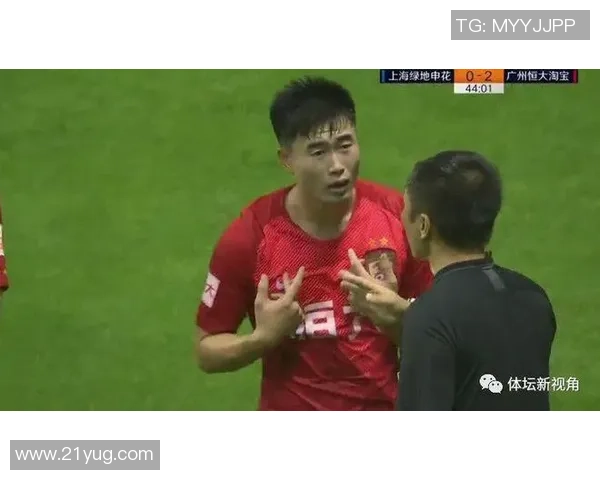 苏宁与泰达比赛裁判表现引发争议球迷热议判罚尺度与公正性